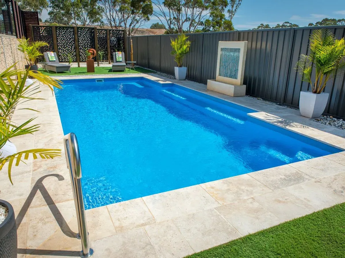 The President fibreglass pool design